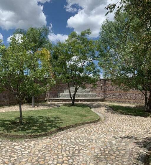Villa Quinta Lomas Casa Completa Con Aéreas Verdes