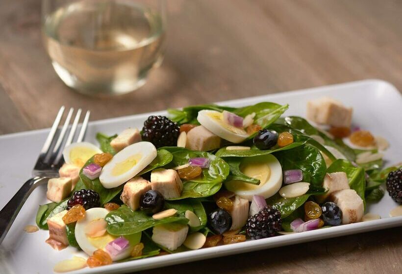 مسافرخانه Hyatt House Dallas Addison