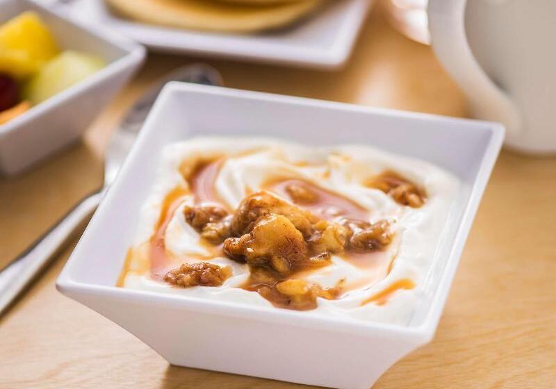 مسافرخانه Hyatt House Dallas Addison