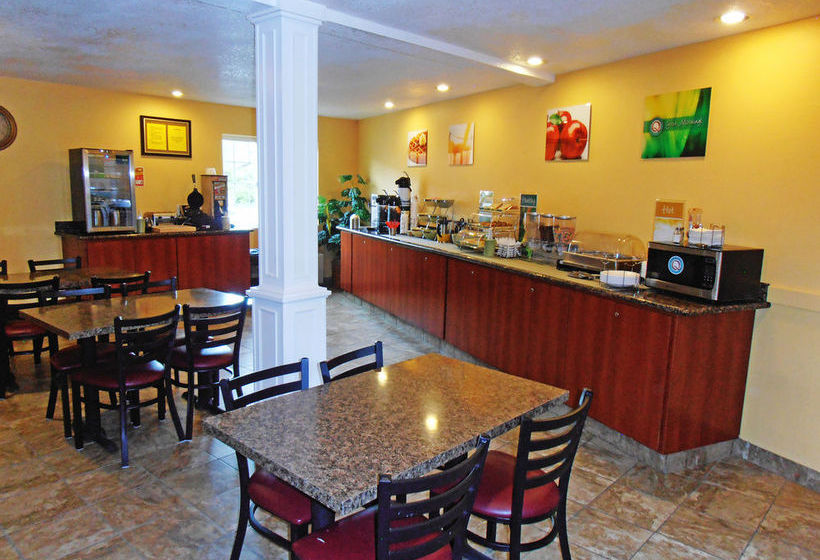 فندق Aloha Inn & Suites