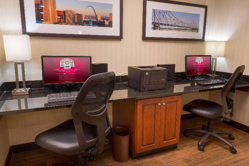 בית מלון כפרי Drury Inn & Suites St Louis Southwest