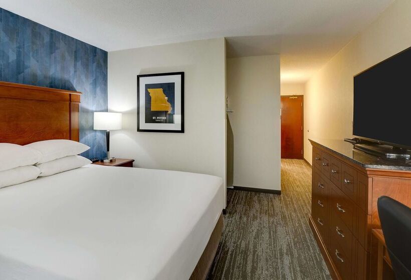ホテル Drury Inn & Suites St. Louis St. Peters