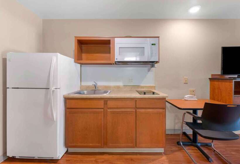 בית מלון כפרי Extended Stay America Select Suites  Jackson  South