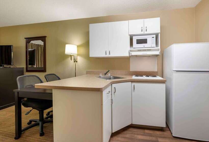 בית מלון כפרי Extended Stay America Suites  Fort Wayne  South