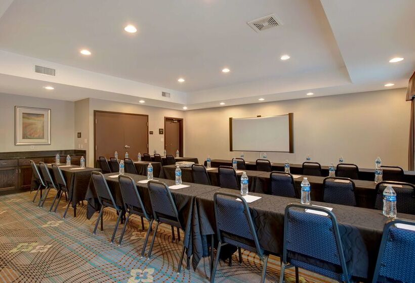 فندق Hampton Inn Dekalb, Il