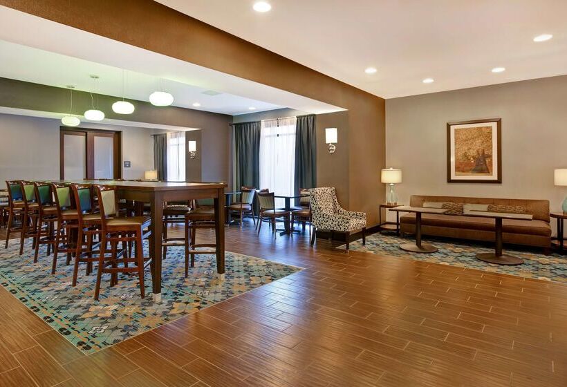 فندق Hampton Inn Dekalb, Il