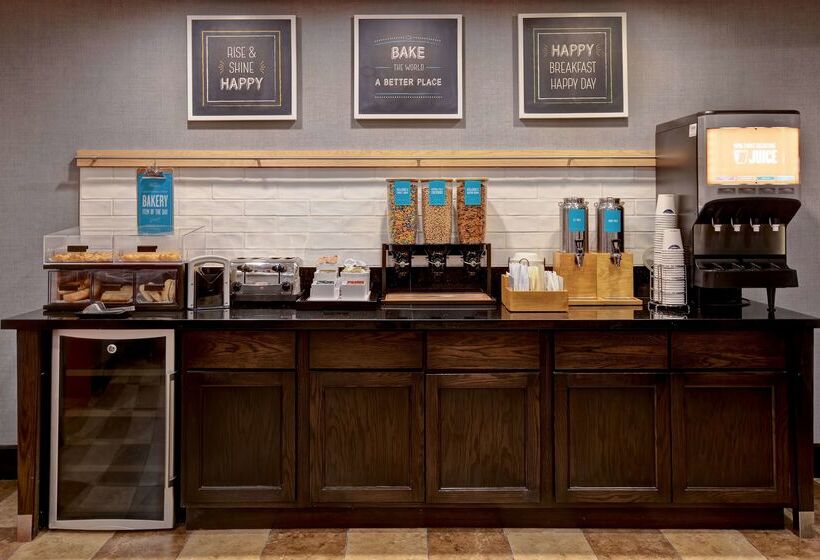 فندق Hampton Inn Dekalb, Il