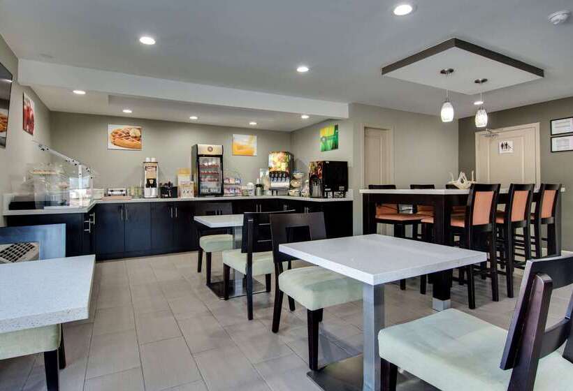فندق Quality Inn & Suites Athens University Area