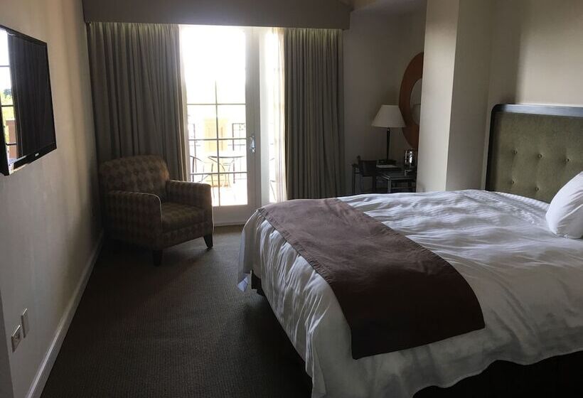 فندق The Glen Club