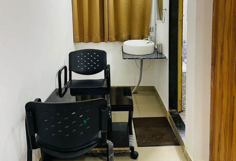 Отель Vasant Vihar Resort