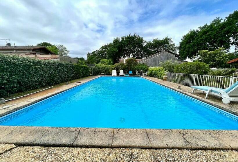 Villa Amandiers Yourhosthelper