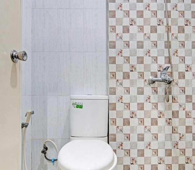 هتل Oyo 91642 Fhazel Residence Syariah