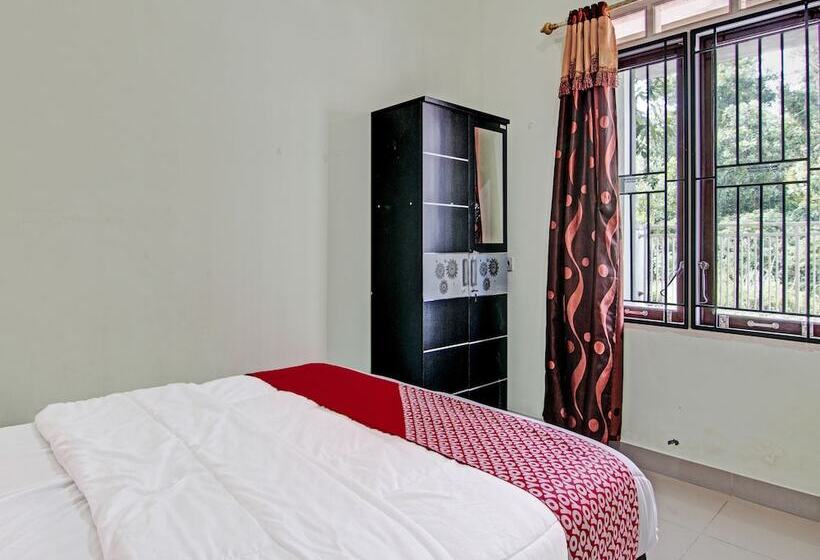 هتل Oyo 91642 Fhazel Residence Syariah