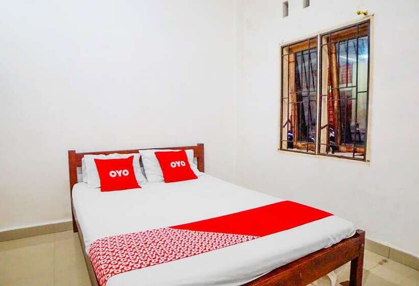 هتل Oyo 91647 Sanina Residence