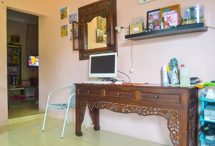 فندق Spot On 91623 Pj Guest House Syariah