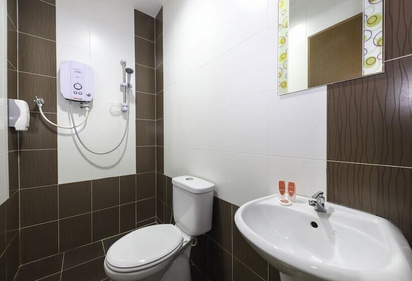 Capital O 812 Hotel Smc Seksyen 13