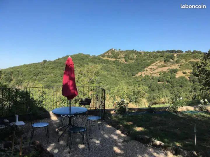 Gîte Au Calme Avec Superbe Vue : La Talonie