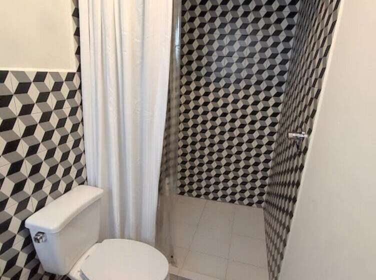 پانسیون El Salto De Camela Hostal