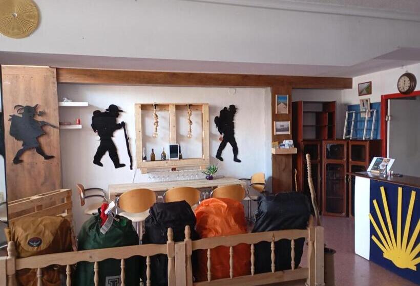 הוסטל El Peregrino Najerino