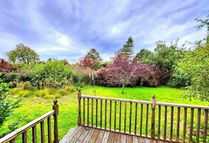 Boutique Four Bed Holiday Home In Inverness