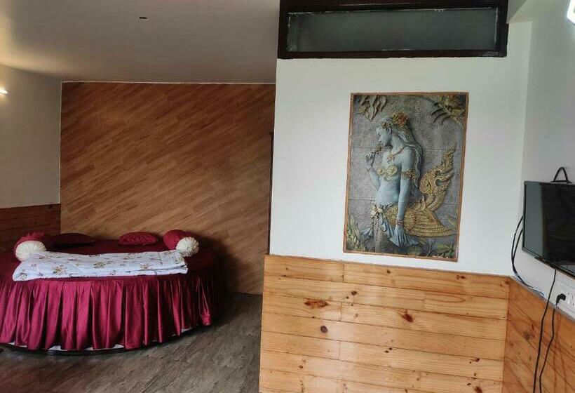 هتل The Jacks Hilltop Kodai