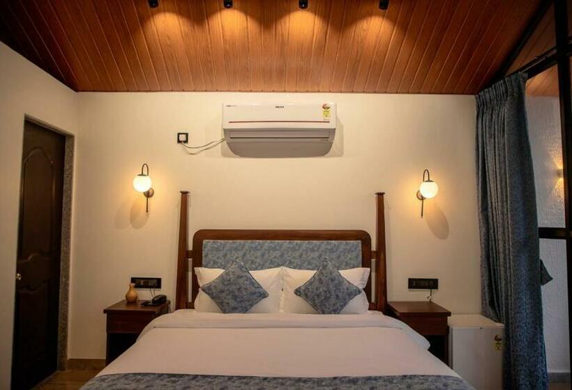 Отель White Sand Beach Resort