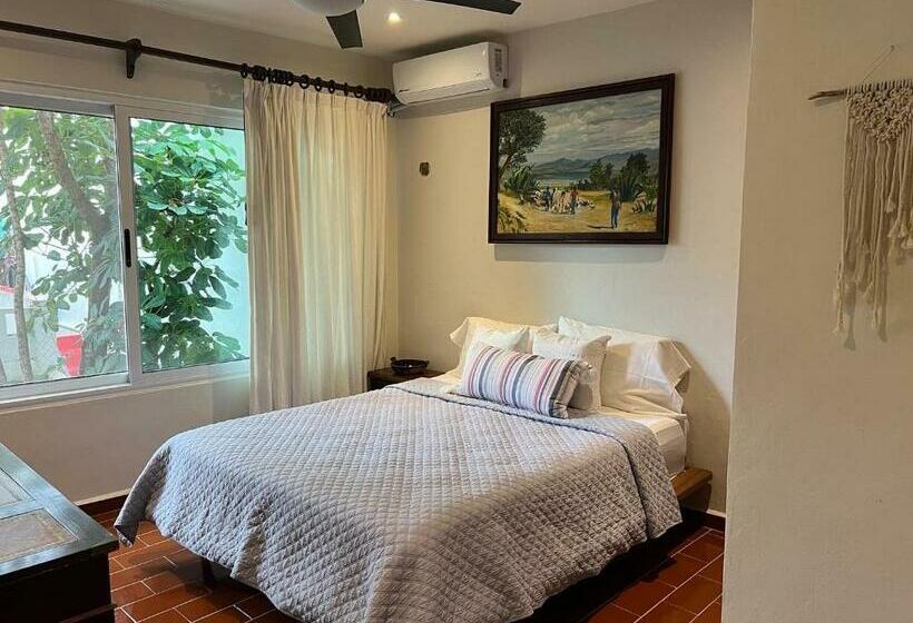 Bed and Breakfast The Mermaid And The Pearl Boutique