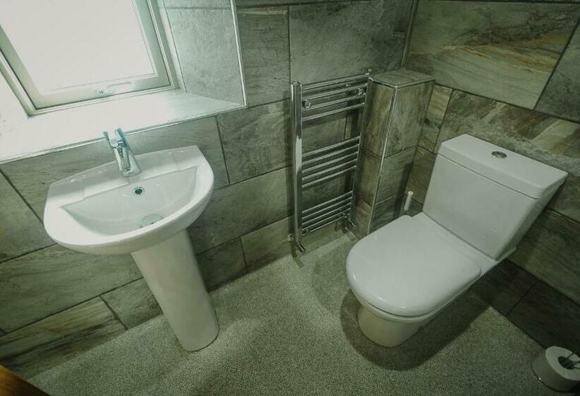 Vicarage Farm Cottages