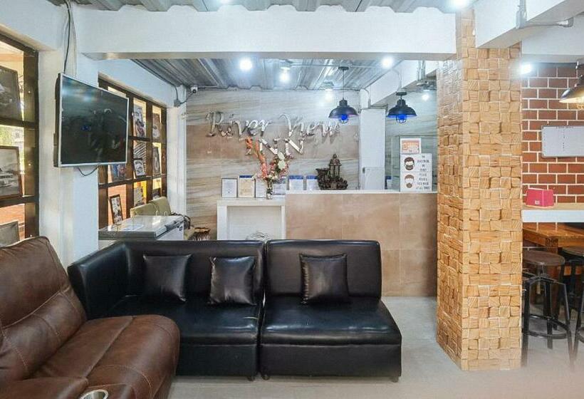 호텔 Urbanview At Balzain East Tuguegarao City By Reddoorz