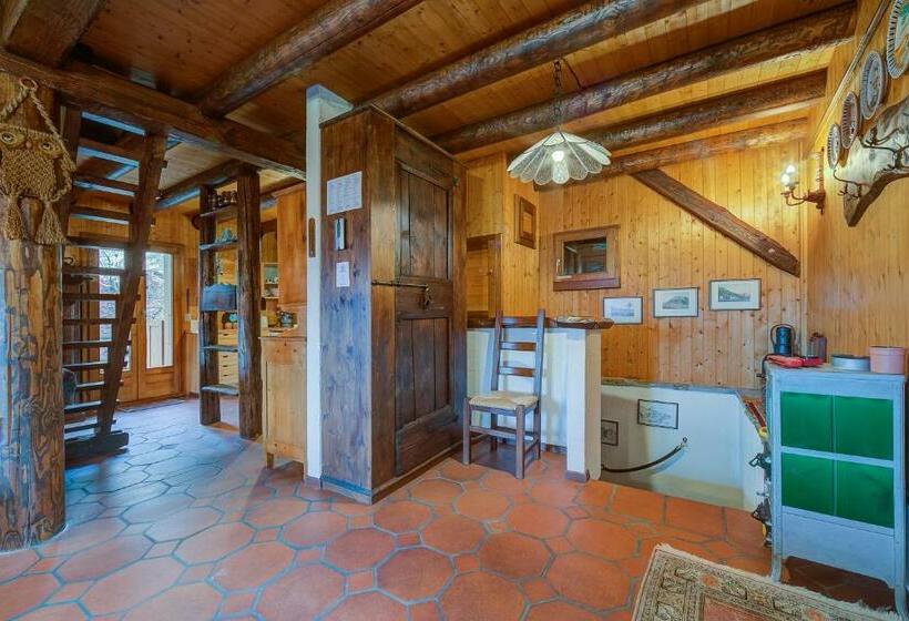 Rustico Tengia With Bbq And Wi Fi   Happy Rentals