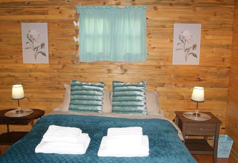 ベッドアンドブレックファースト Fern Cottage