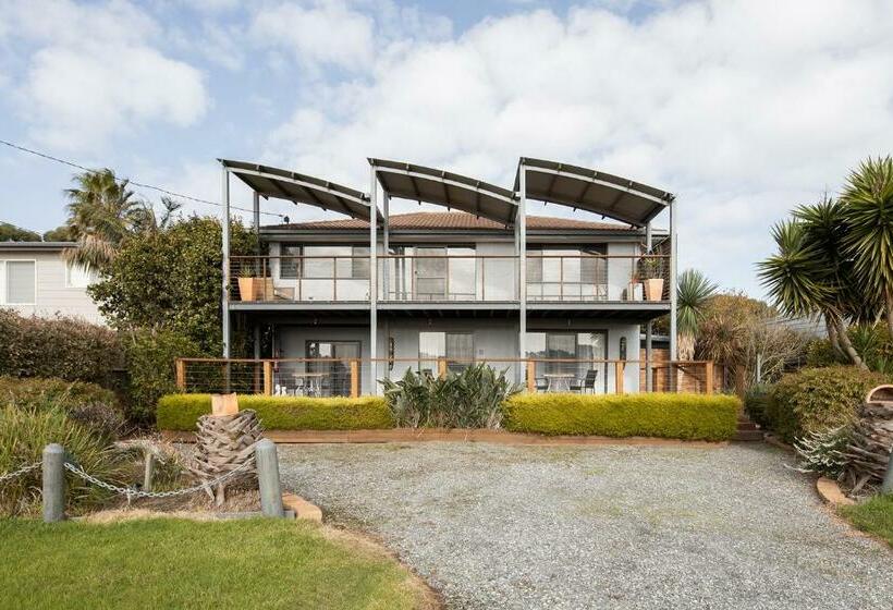 Пансион Ananda 2 Bliss In Corinella With Ocean Views
