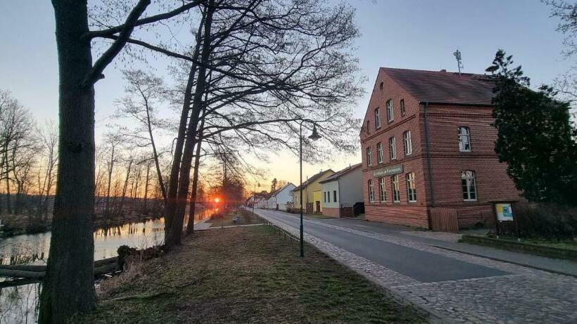Пансион Hug&dim Im Gasthaus Am Finowkanal