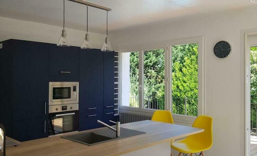 Superb Contemporary 2 Bed Villa +private Pool