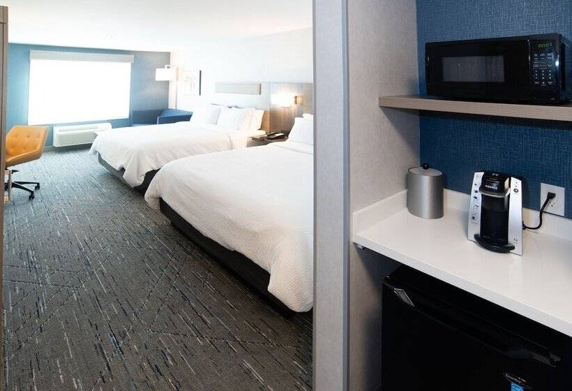 هتل Holiday Inn Express & Suites   Moose Jaw, An Ihg