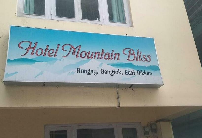 בית מלון כפרי Mountain Bliss