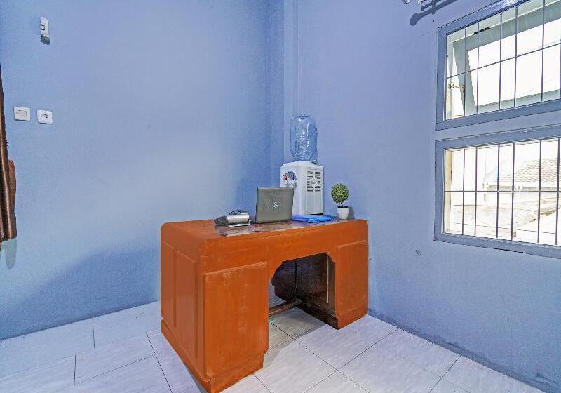 Отель Oyo 91592 Aaliya Guest House Syariah