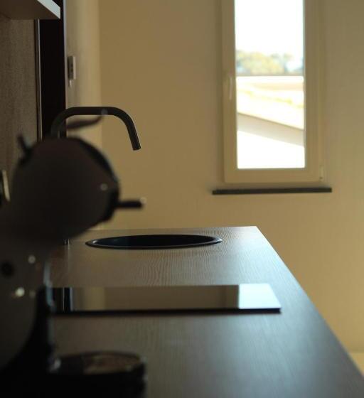 Пансион B Guest House
