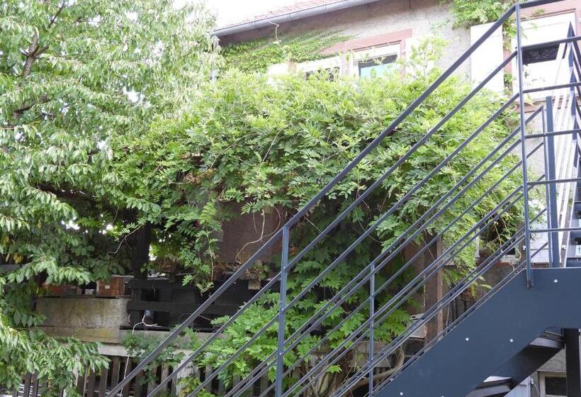 مبيت وإفطار La Suite Mélusine   Spa Du Souffle Du Saule