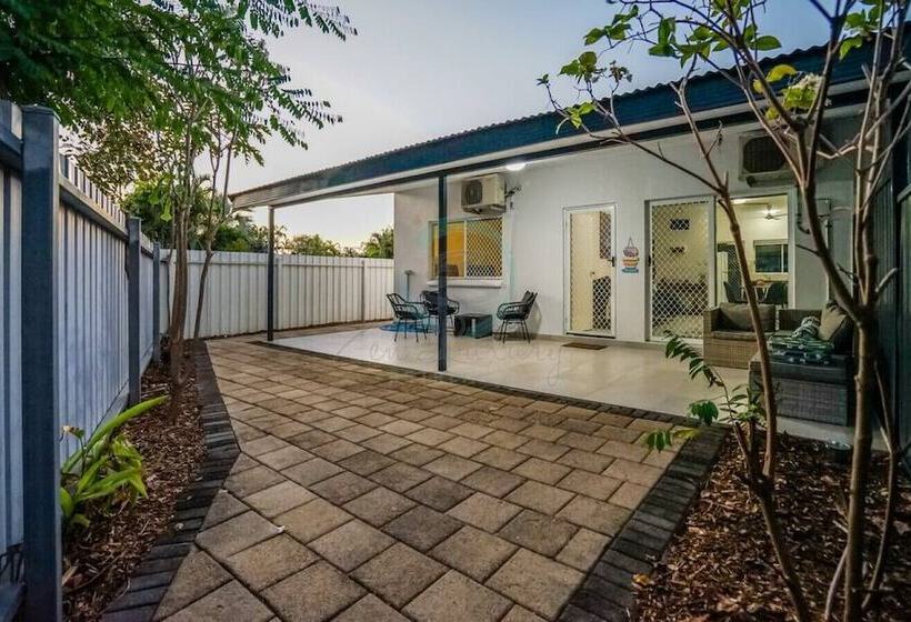 Zen Hideaway   Cozy 2br Modern Unit