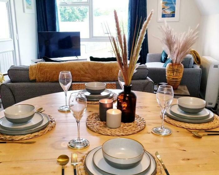 19 The Coombe
