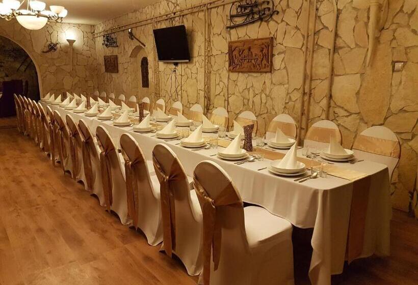 Bástya Wellness Hotel   Nyírbátor