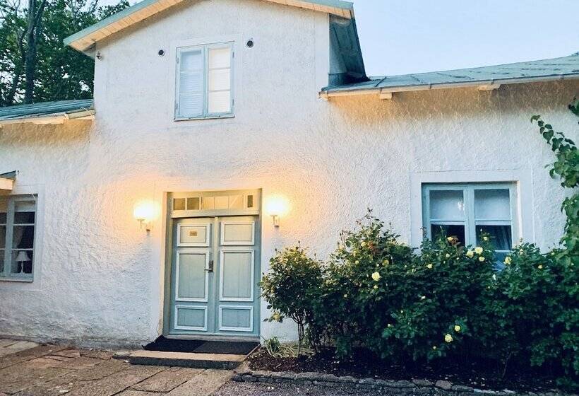 Drottning Victorias Hotell Och Vilohem