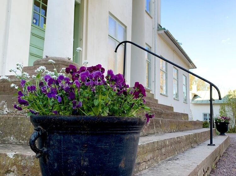 Drottning Victorias Hotell Och Vilohem