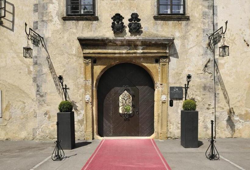 Hotel Grad Otočec Relais Chateaux