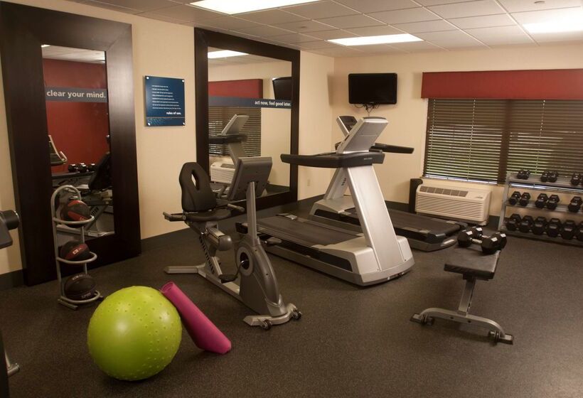 فندق Hampton Inn Tomah