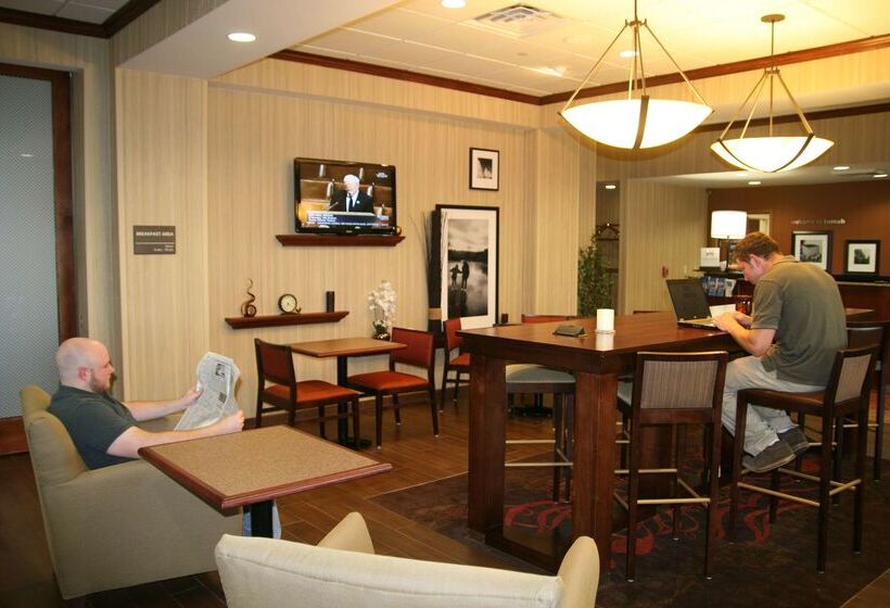 فندق Hampton Inn Tomah