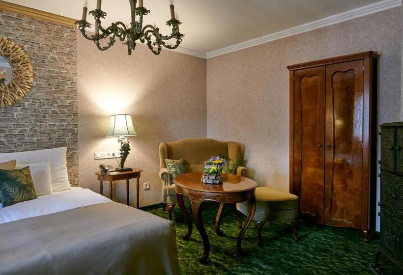 فندق Platan Udvarhaz