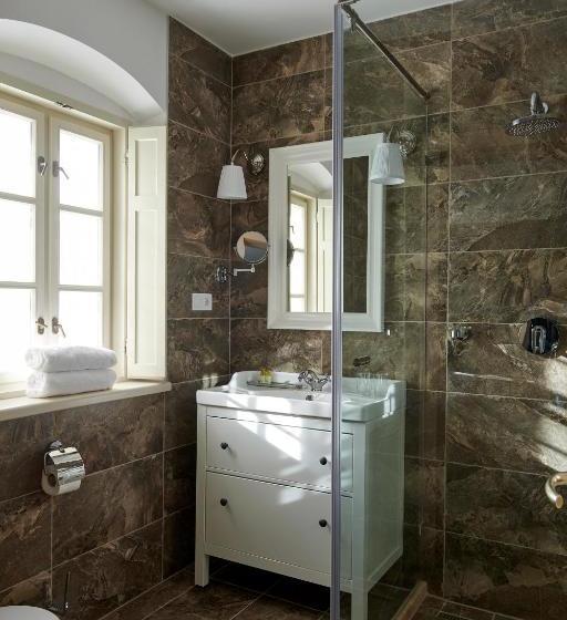 فندق Platan Udvarhaz