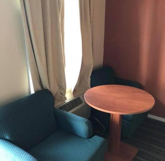 ホテル Scottish Inn And Suites Perry